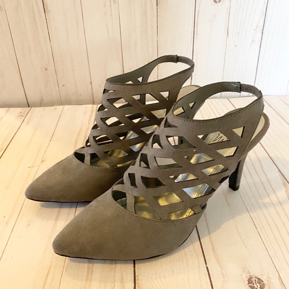 {Impo} Gray Suede Heel